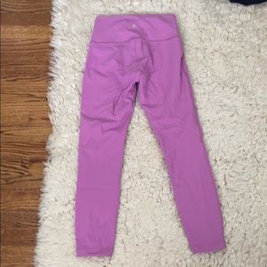 Lululemon Wunder Under purple leggings